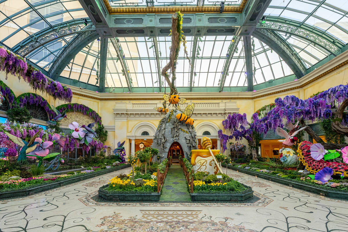 The 18-foot-tall beehive at the Bellagio Conservatory & Botanical Gardens’ “Th ...