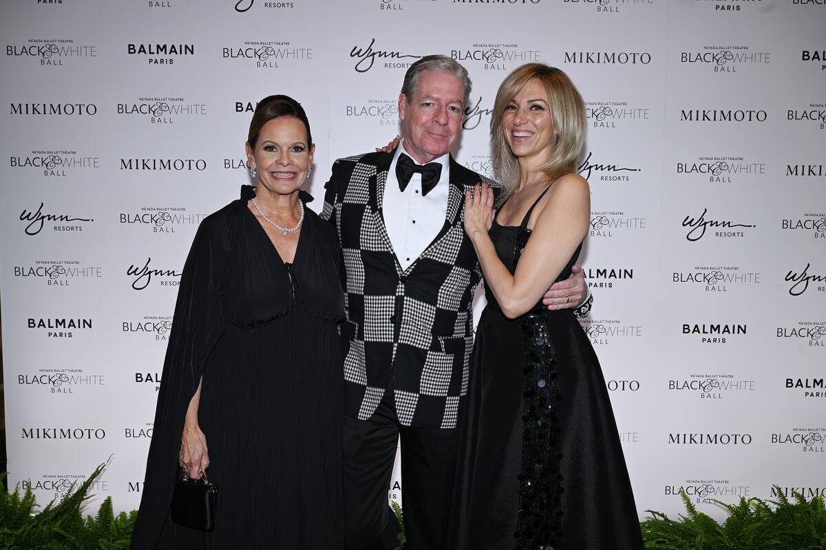 Beth Barbre, Roy Kaiser and Debbie Gibson attend the Nevada Ballet Theatre’s Black & ...