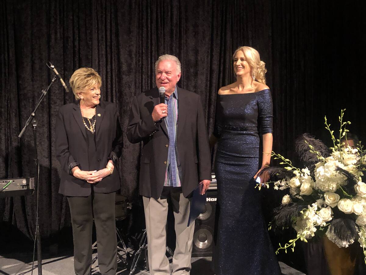 Las Vegas Mayor Carolyn Goodman, Westgate Las Vegas owner David Siegel, and Westgate General Ma ...