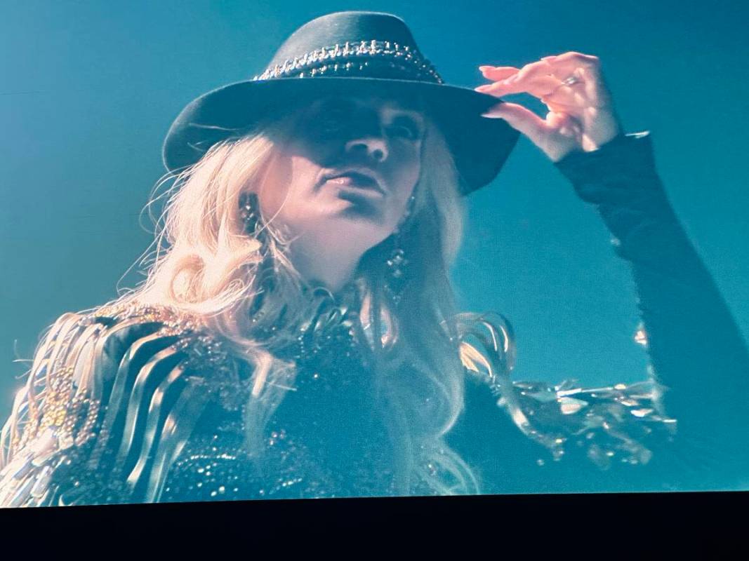 Carrie Underwood closes her “Reflection” residency at Resorts World Theatre on Satu ...