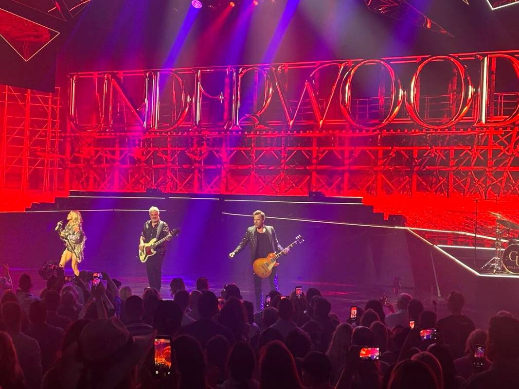 Carrie Underwood closes her “Reflection” residency at Resorts World Theatre on Satu ...