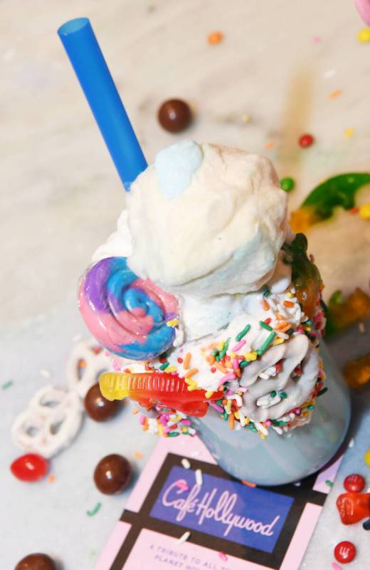 Cosmic Cotton Candy Super Nova at Cafe Hollywood (Denise Truscello for Cafe Hollywood)