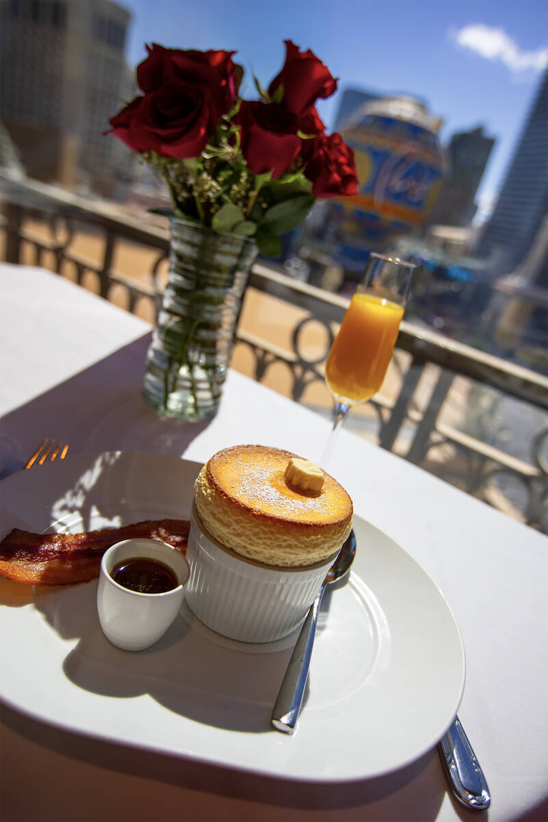 The Art of Brunch at Paris (Michelle LaFiura)