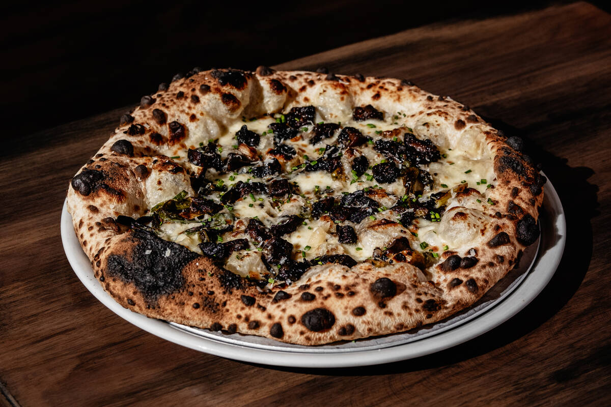 A funghi pizza from Double Zero Pie & Pub in Chinatown Vegas. (Eugene Dela Cruz)