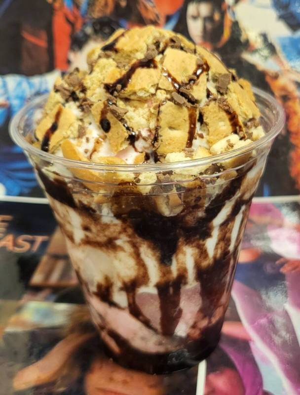 Up in Scoop's Pink 182. (Up in Scoops)