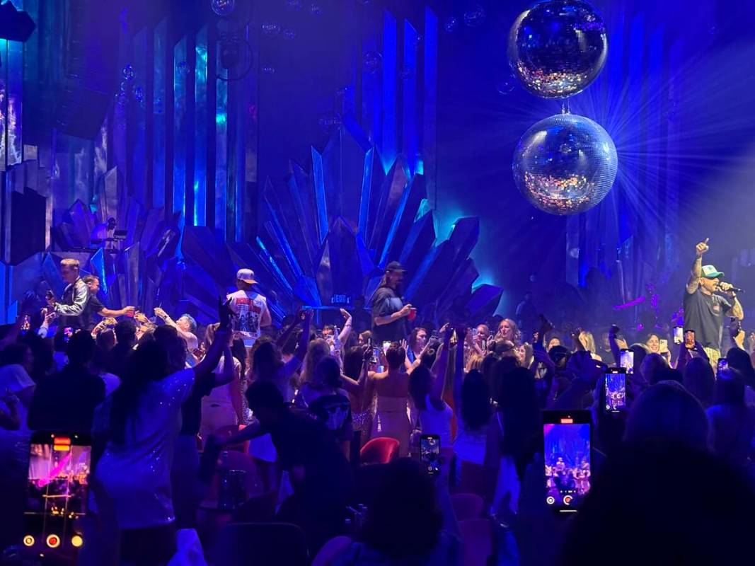 The scene at Voltaire at The Venetian as the Backstreet Boys make an appearance after their "In ...