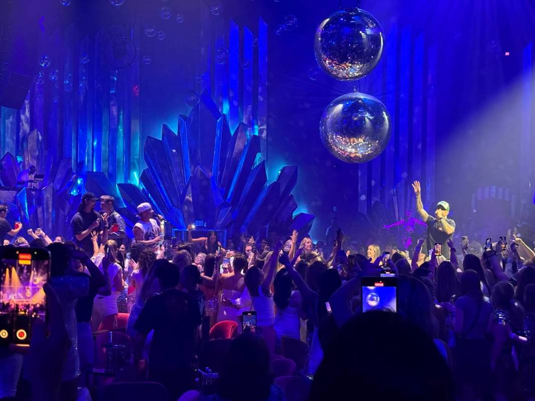 The scene at Voltaire at The Venetian as the Backstreet Boys make an appearance after their "In ...