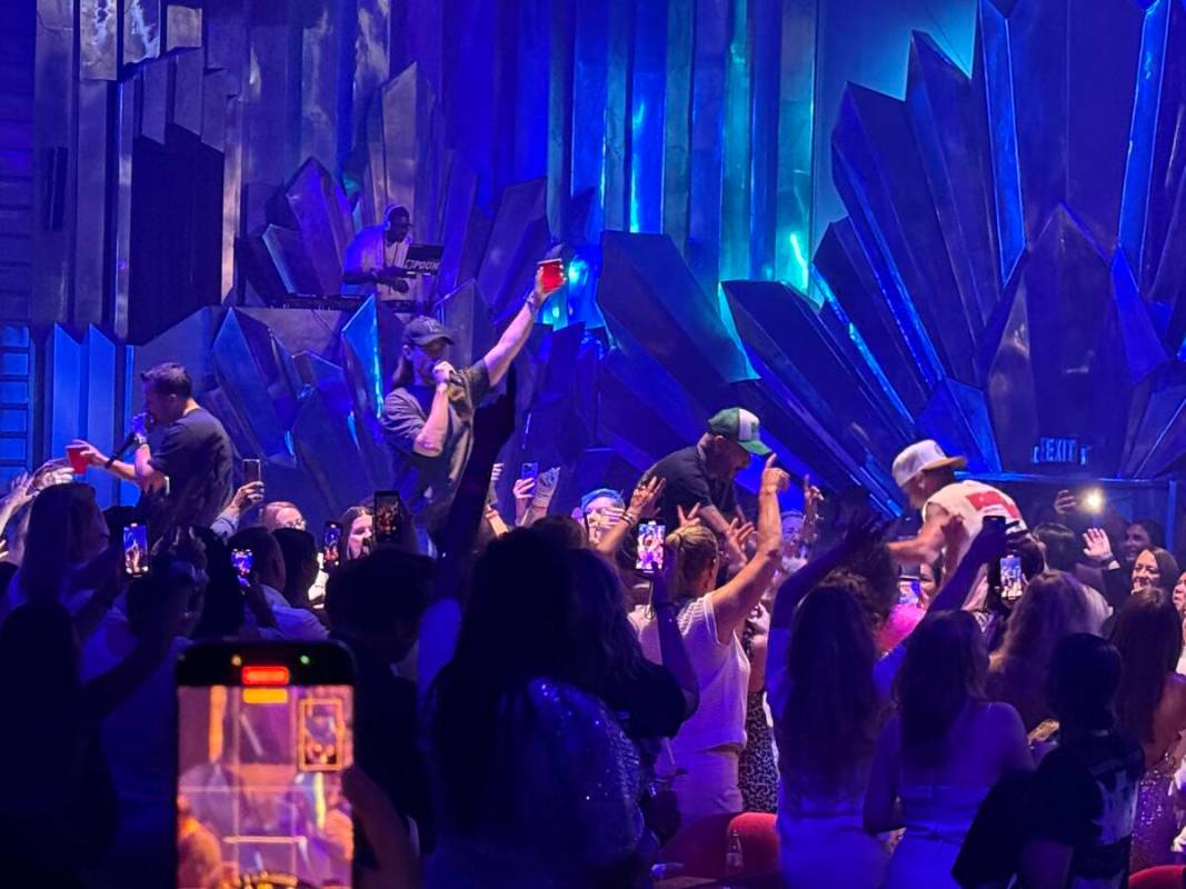 The scene at Voltaire at The Venetian as the Backstreet Boys make an appearance after their "In ...