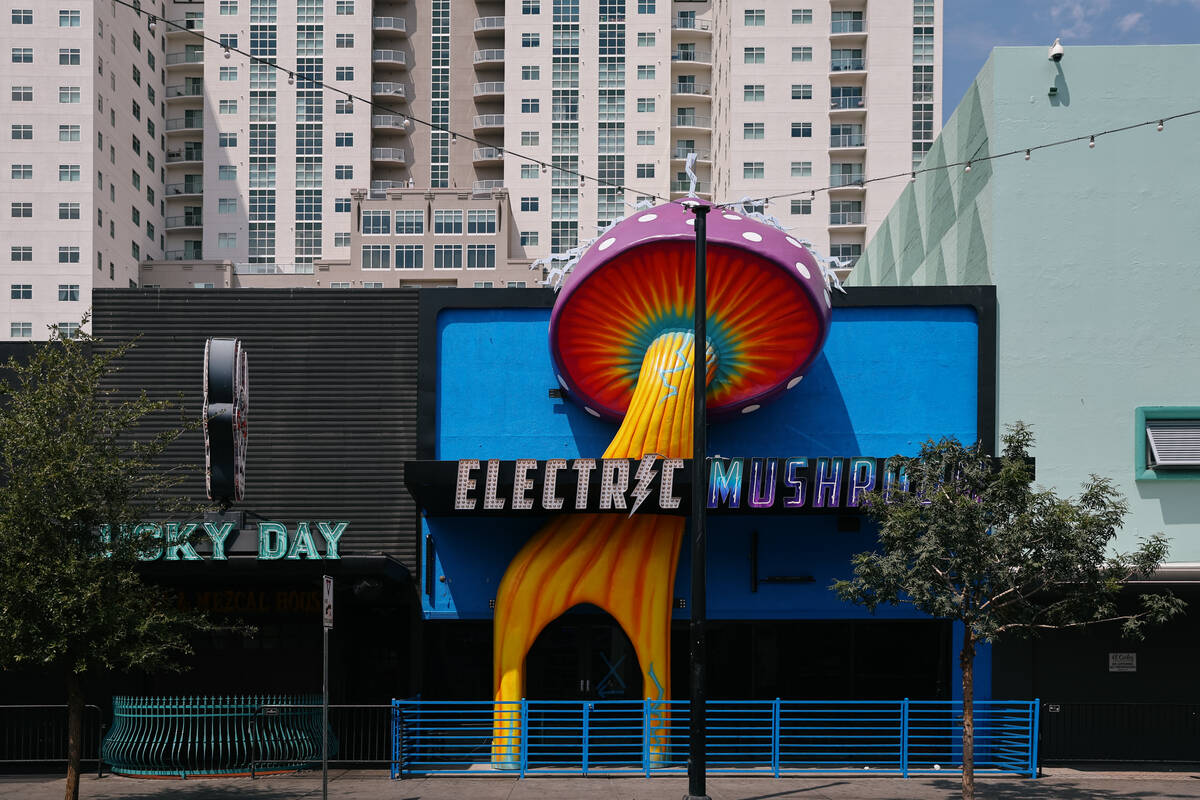 Electric Mushroom under construction on Wednesday, July 16, 2025 along Fremont Street East. (Li ...