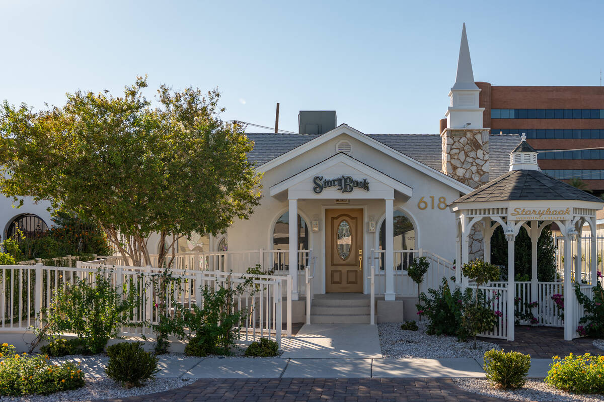 The exterior of Storybook Wedding Chapel in Las Vegas Aug. 18, 2025. (Kara Gildea/Las Vegas Rev ...