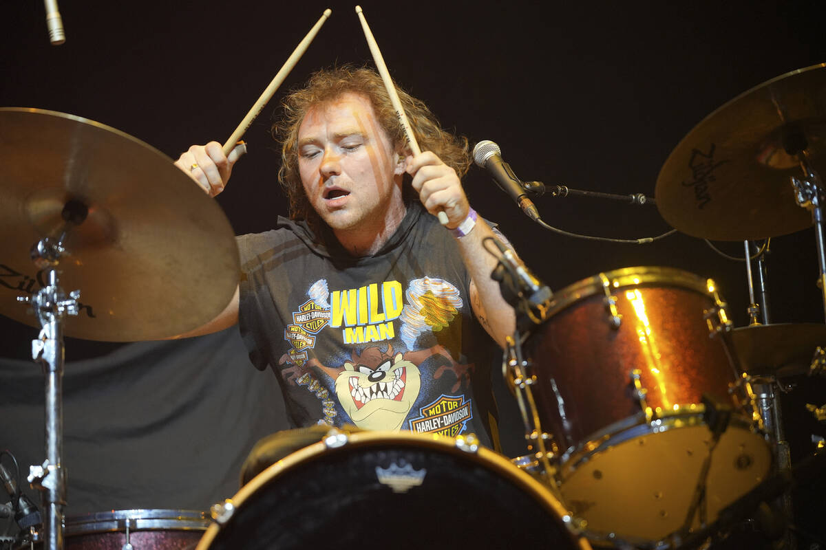 Nick Rattigan, of the band Surf Curse, performs on Wednesday, Sept. 6, 2023, at Allstate Arena ...