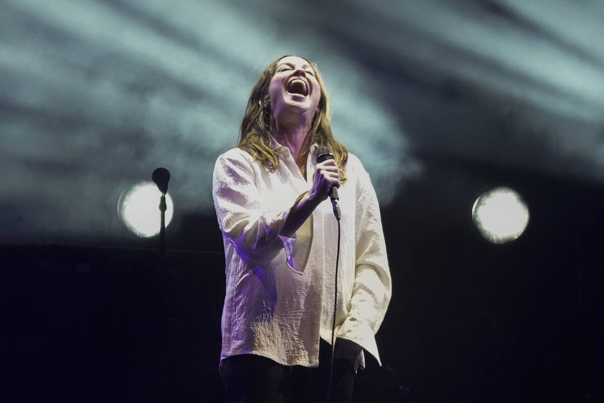 Alanis Morissette durante su concierto en el festival Corona Capital de la Ciudad de Méxic ...