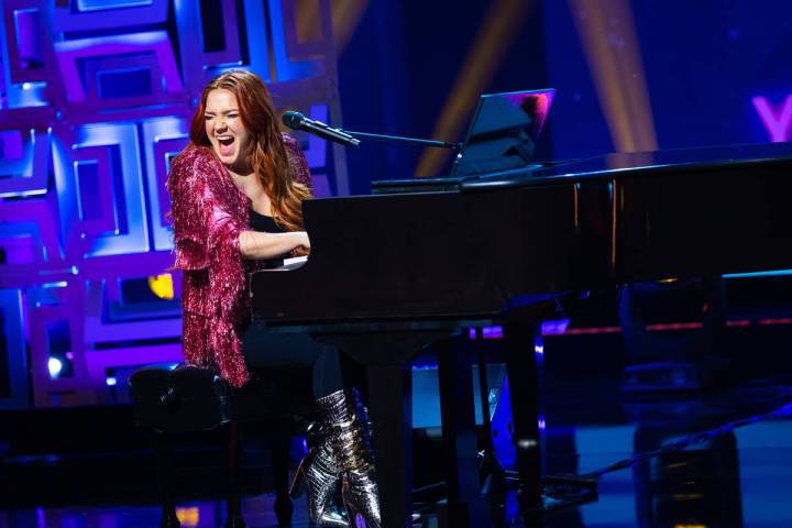 Las Vegas entertainer Sarah Hester Ross hosts the "Sarah's Strip" variety show on Oct. 29 at Th ...
