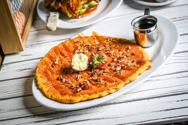 Pumpkin Caramel Pecan Pancakes at Hash House A Go Go. (Hash House A Go Go)