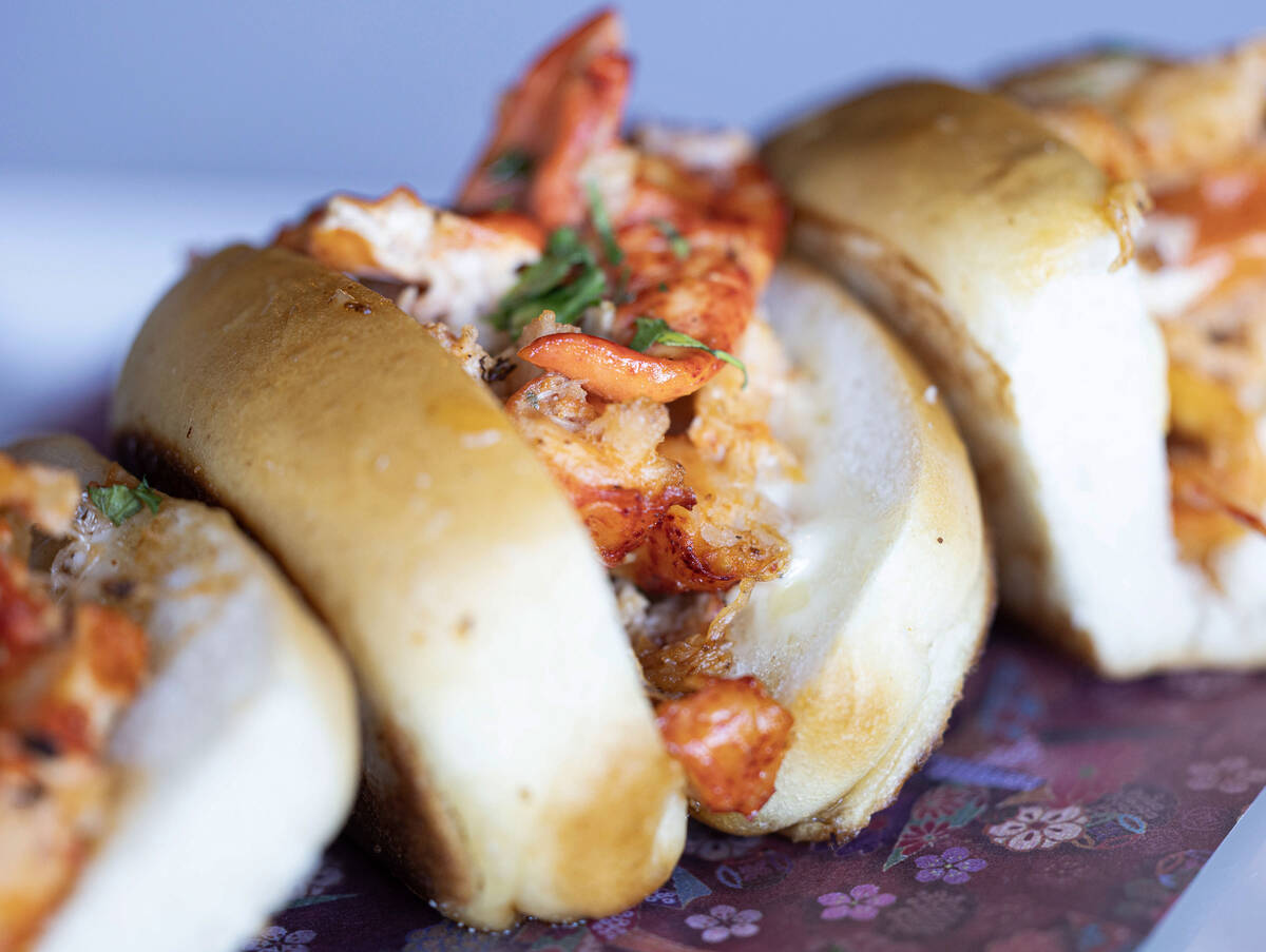 A lobster roll is photographed at Gastropub Nisei Wednesday, Oct. 29, 2025 in Las Vegas. (Benja ...