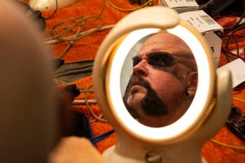 Actor Timothy Burris prepares to portray Mordred in “Tournament of Kings.” (Chase Stevens/L ...