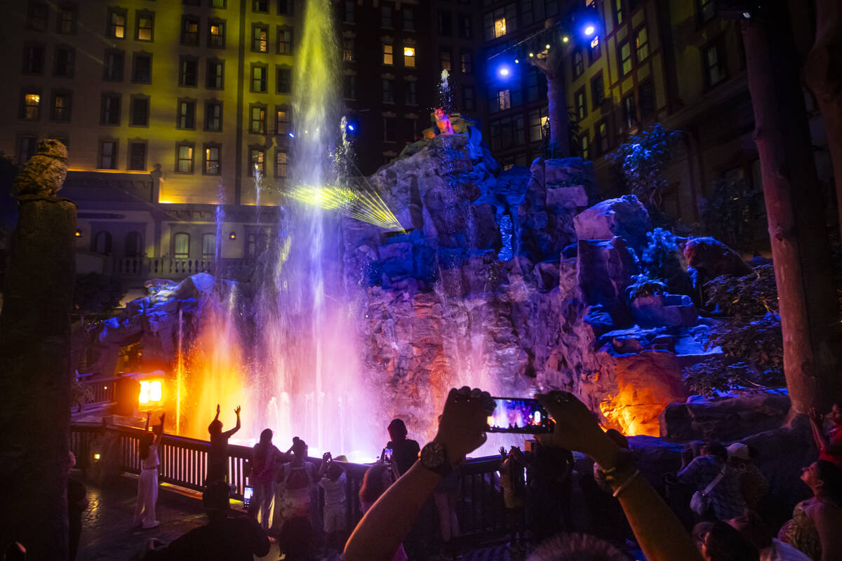 People watch the show at Mystic Falls Park at Sam's Town on Wednesday, Aug. 13, 2025, in Las Ve ...