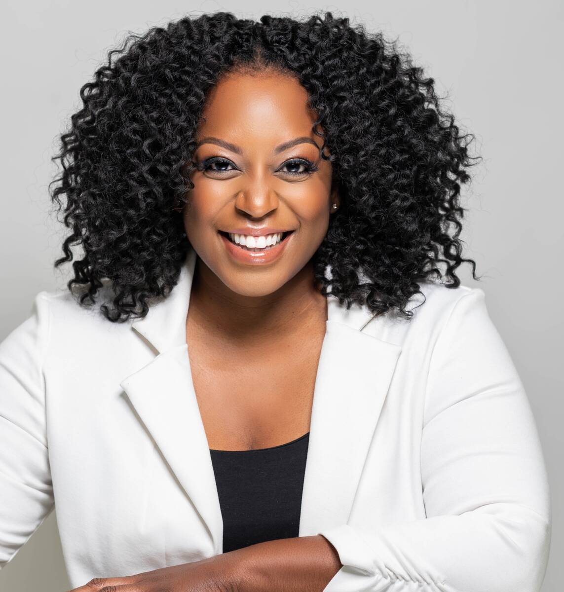 Monique Midgette was a member of "Disney's The Lion King" in Las Vegas from 2009-2011, and is n ...