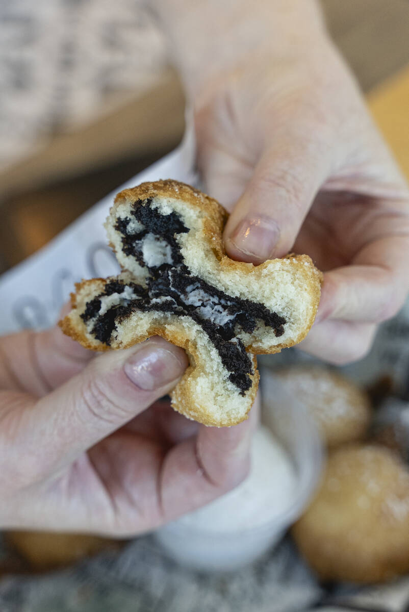 Fried Oreos at Tacotarian. (Jay Cariaga)