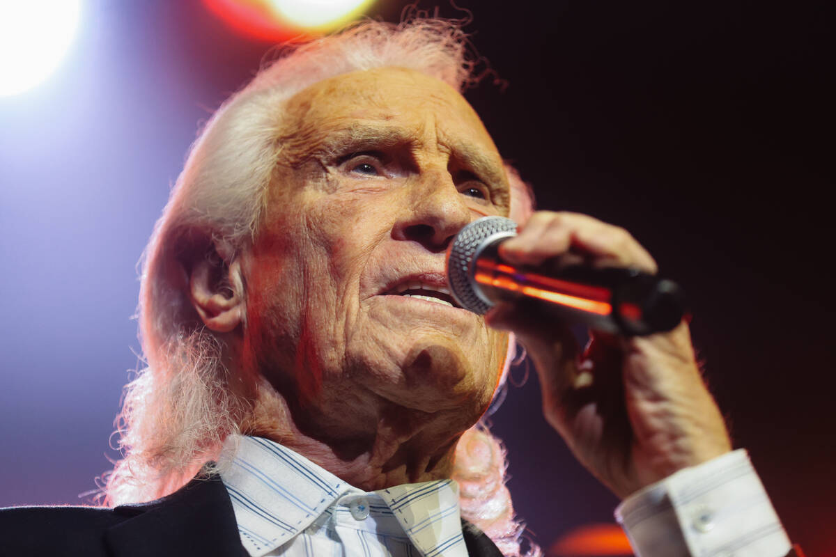 Bill Medley of The Righteous Brothers performs during the 12th anniversary of Mondays Dark at t ...