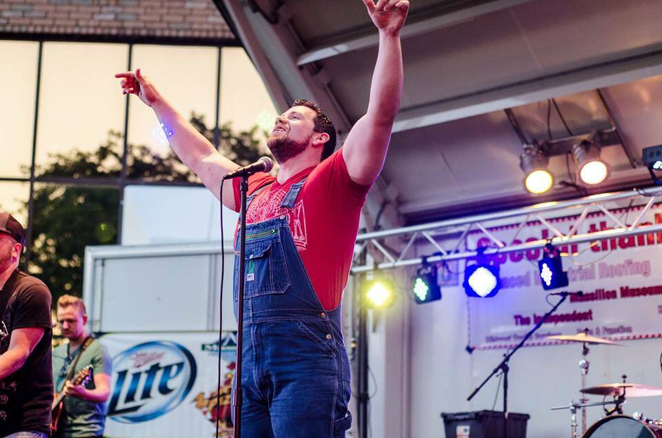 Bigg Vinny is hosting "Rouge" at The Strat Showroom through Jan. 14. (Rouge Las Vegas)