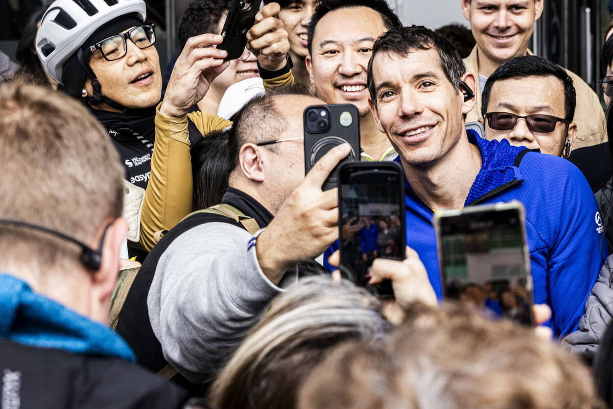 Alex Honnold in Taipei, Taiwan. (MARK LEE/NETFLIX)