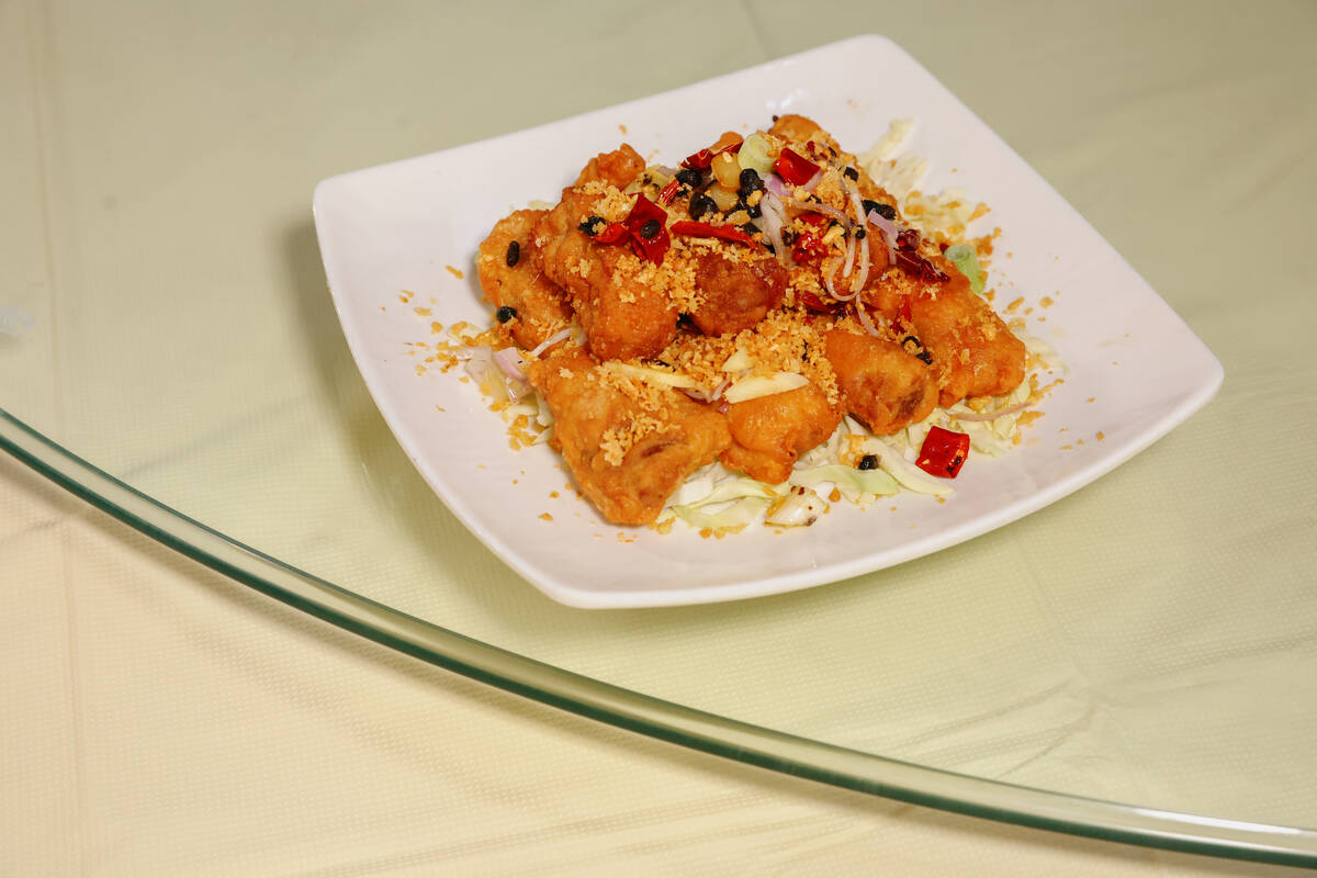 The spare ribs at Ellie’s Chinese Restaurant on Friday, Jan. 23, 2026, in Las Vegas. (Li ...