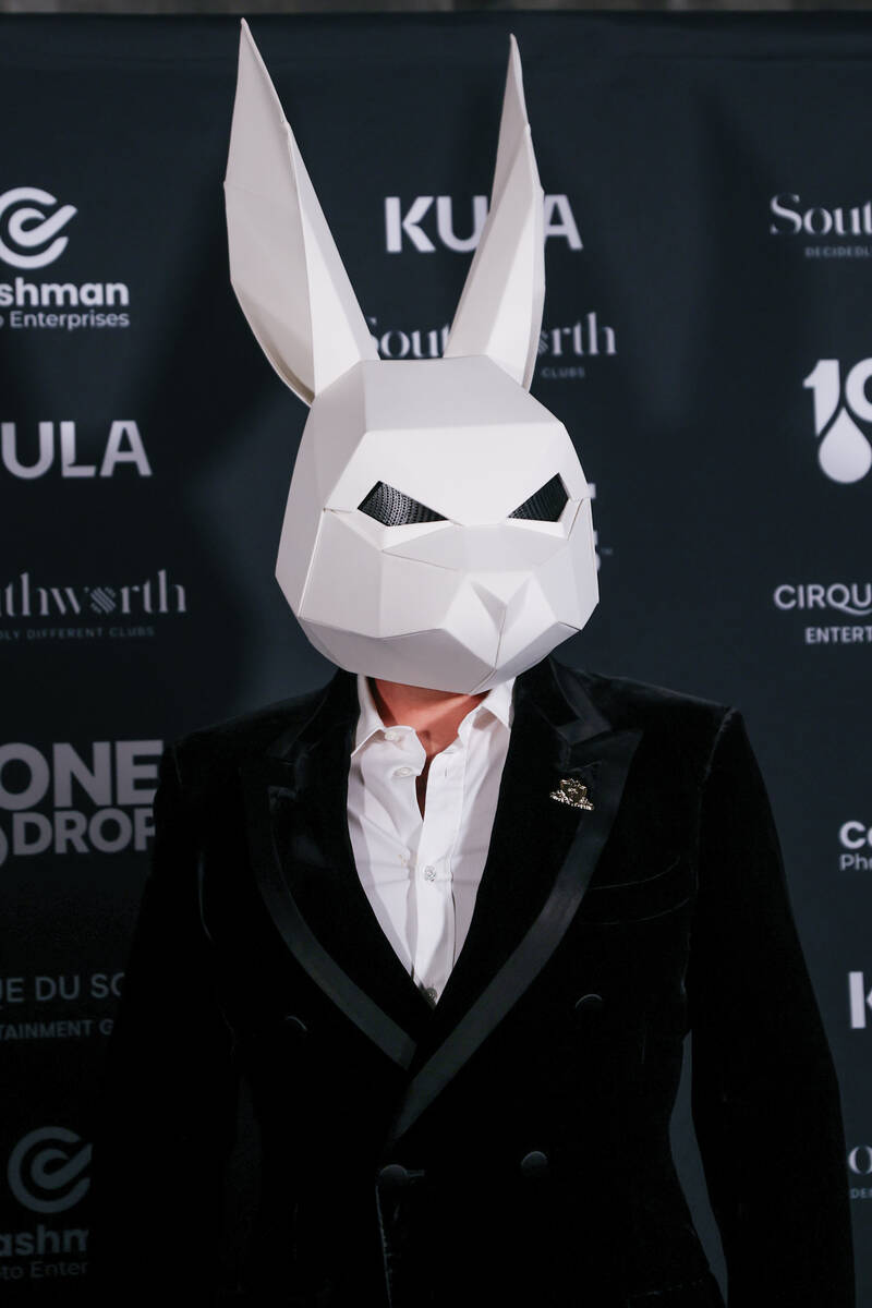 "The Rabbit" arrives at One Drop Foundation's "One Night for One Drop" ...