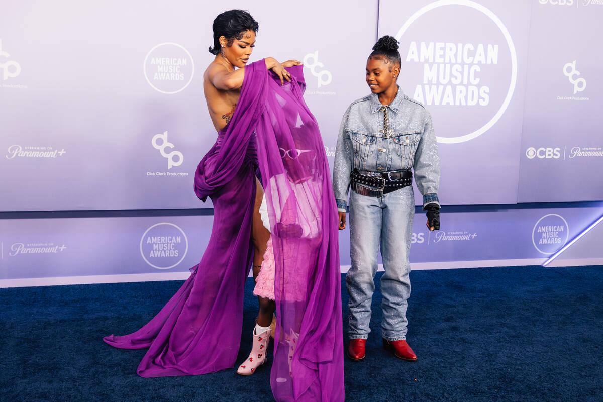 Teyana Taylor on the American Music Awards red carpet at MGM Grand Garden Arena Monday, May 25, ...