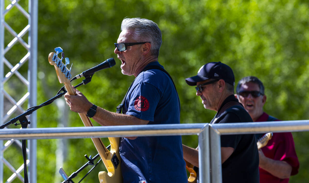 The Parametrics perform during the Music on the Mountain outdoor concert series at Lee Canyon o ...