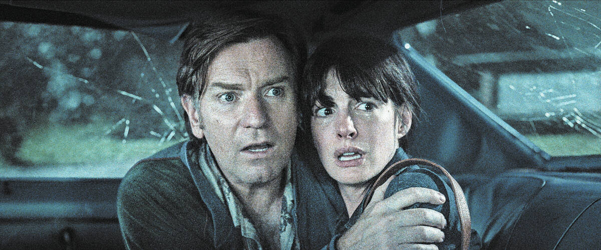Caption: (L-r) EWAN McGREGOR as Greg Platt and ANNE HATHAWAY as Denise Platt in “The End ...